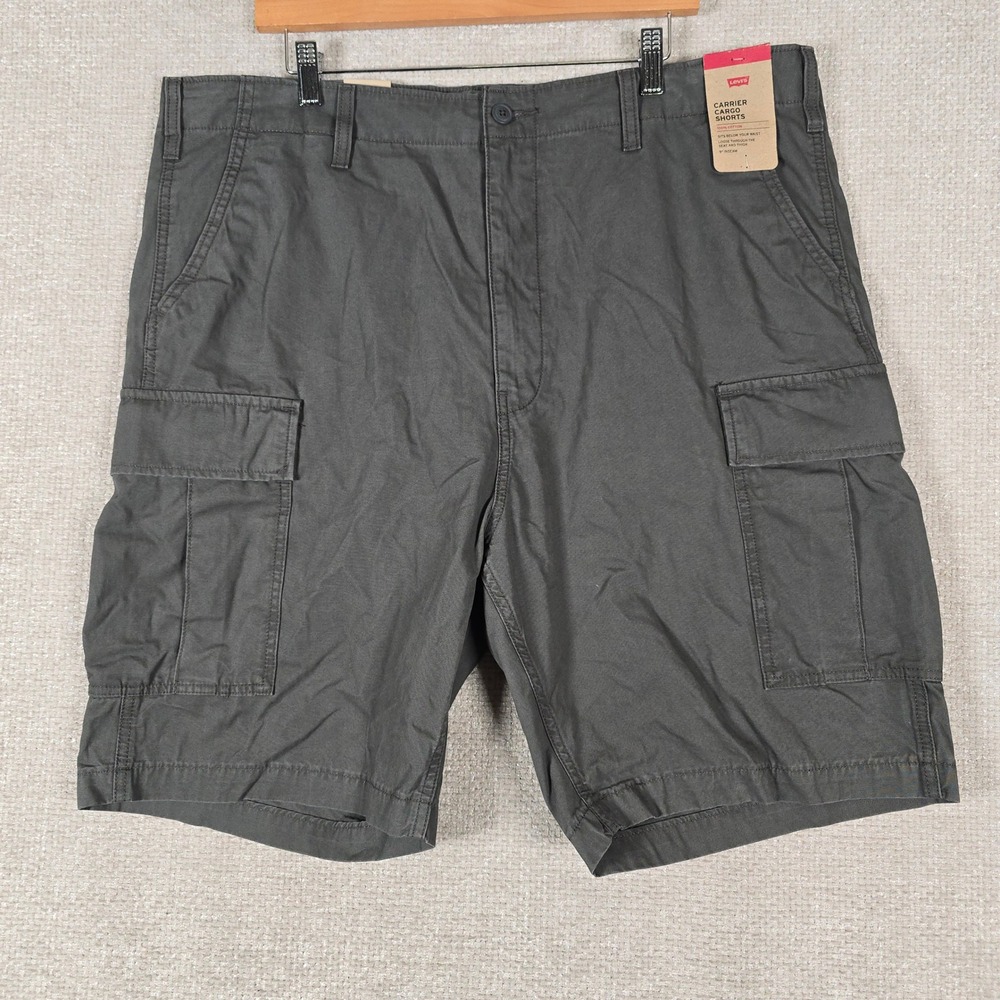 Levis Carrier Cargo Shorts‎ Mens 40 Charcoal Grey Cotton Loose Fit 9 Inseam NEW